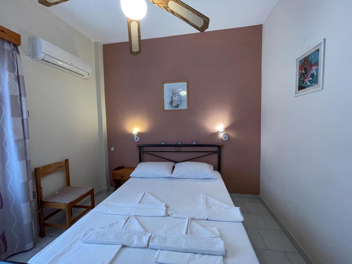 Ferienwohnung Meltemi Kamares  Exterior foto